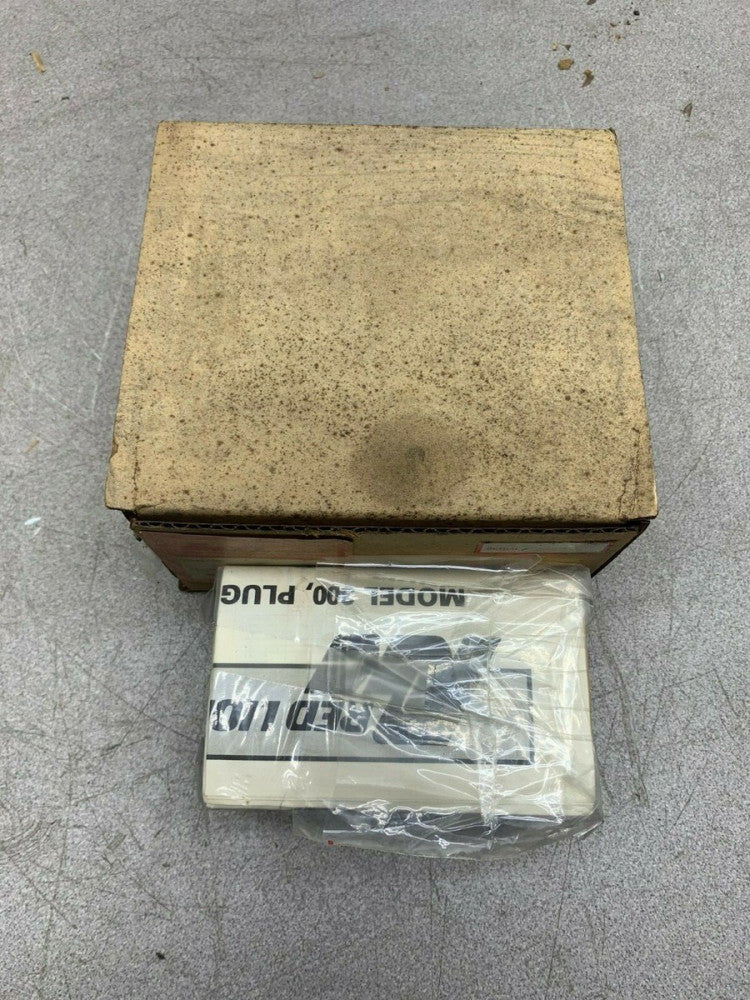 NEW IN BOX REDLION RELAY 5130012