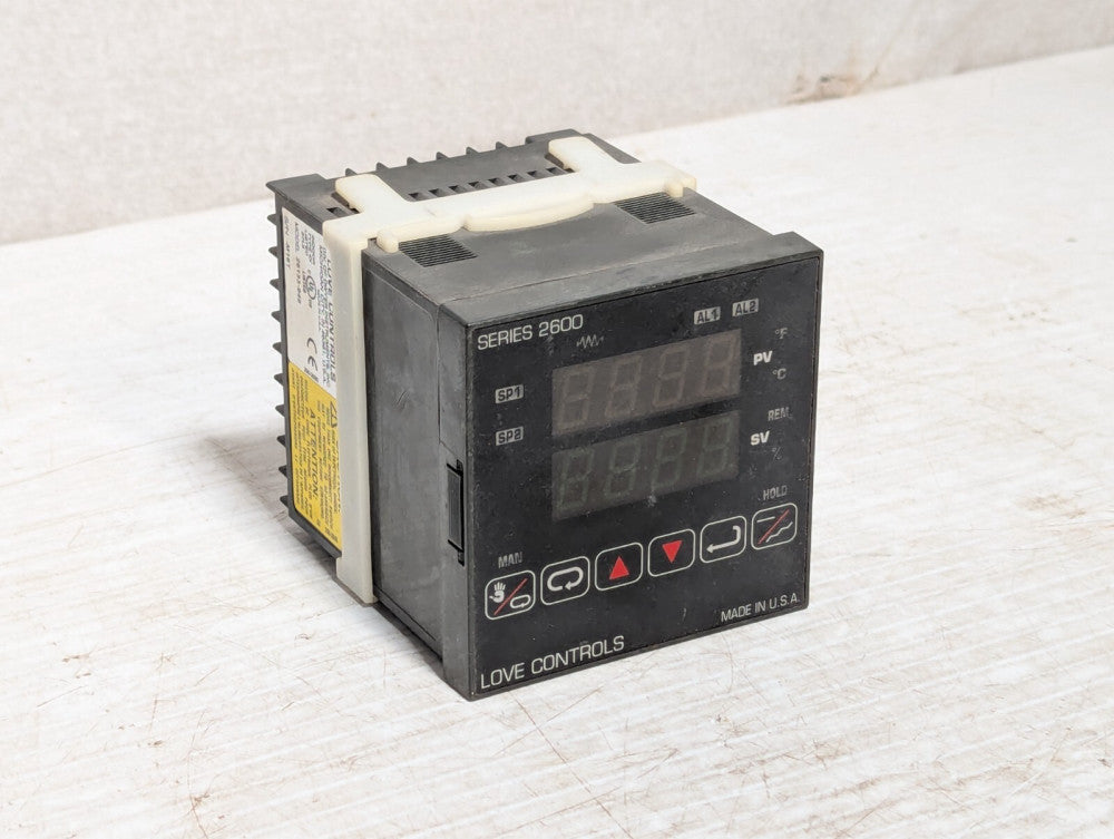 Love Controls 26133-948 Series 2600 Temperature / Process Controller Dwyer