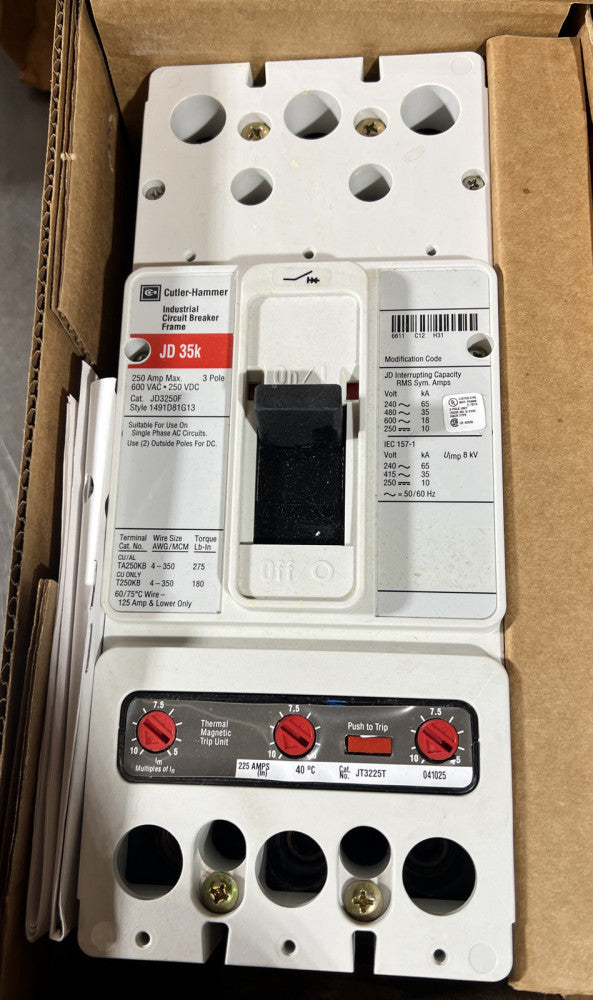 Nos Surplus CUTLER HAMMER JD3225 CIRCUIT BREAKER 225A, 600VAC