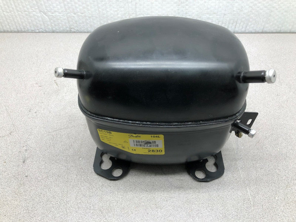 NEW NO BOX DANFOSS R12 104L 2830 220-240V 50HZ 1PH LBP/HBP COMPRESSOR SC15B