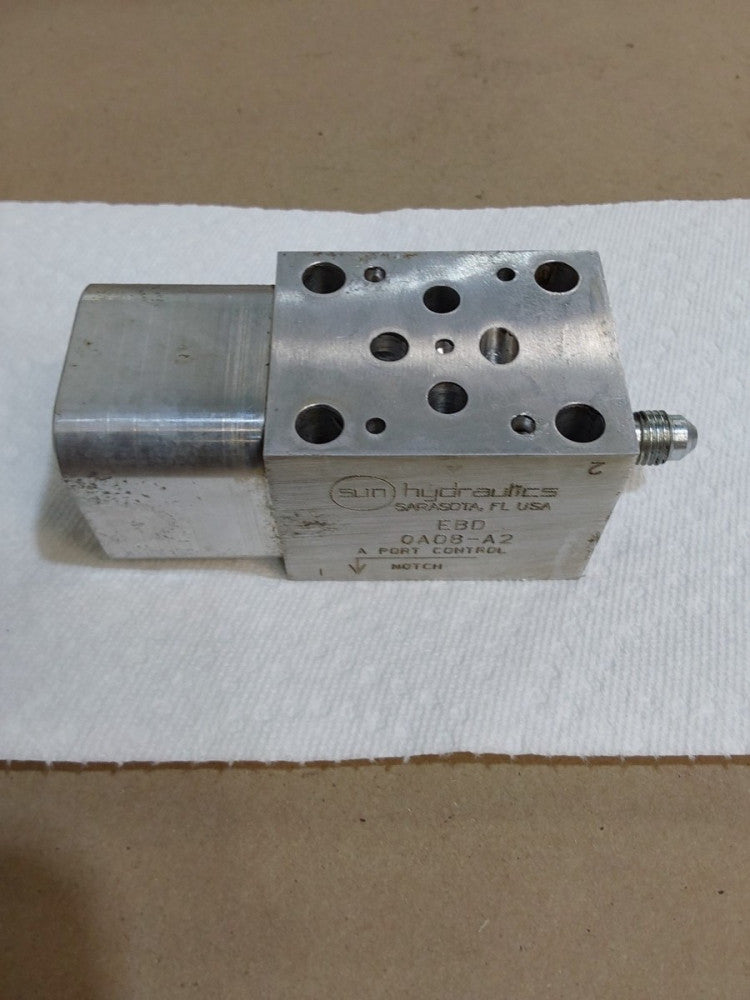 SUN HYDRAULICS Control Valve Section A Port 2500PSI B Port EBD 0A08-A2