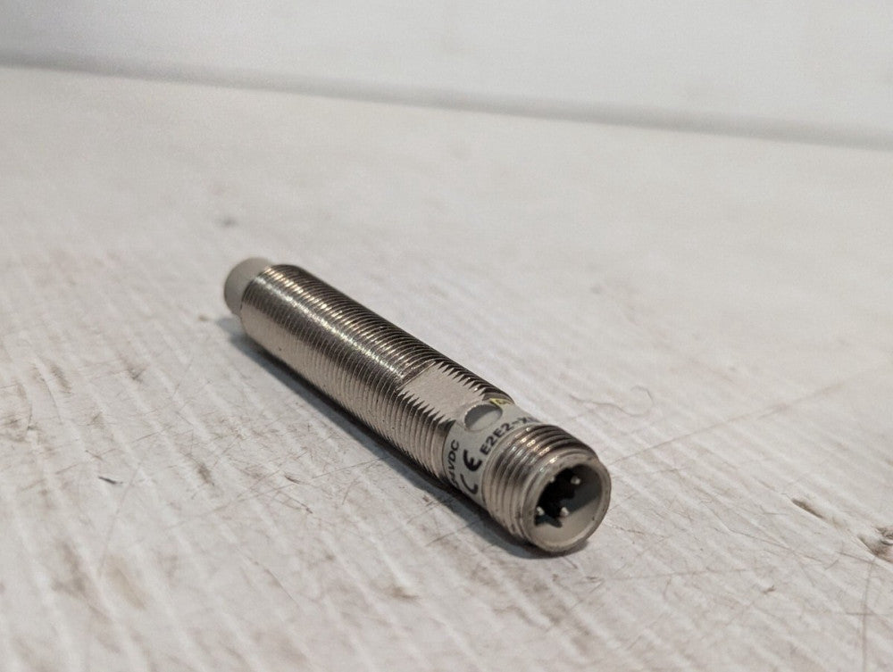 Omron E2E-X5MB1-M1 Inductive Proximity Sensor, 5mm Sensing Distance - Free Ship