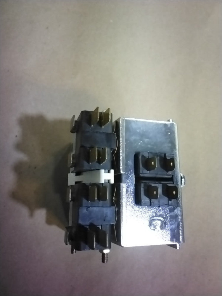 MSD A275KXX91/120VAC MOTOR REVERSING CONTACTOR 3PST-NO 120VAC COIL