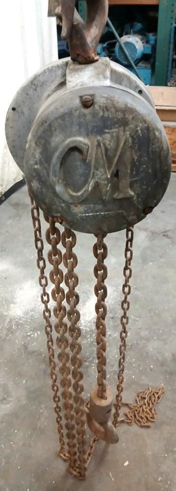 COLUMBUS MCKINNON CYCLONE 1-1/2 TON HAND CHAIN HOIST MODEL M 118" CHAIN LENGTH