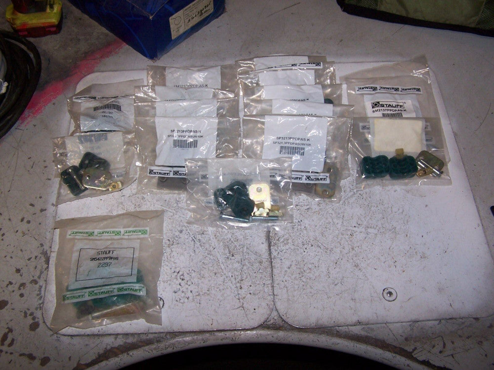 (15) NEW STAUFF PIPE & TUBING CLAMPS SP3213PPDPAS-K & MORE