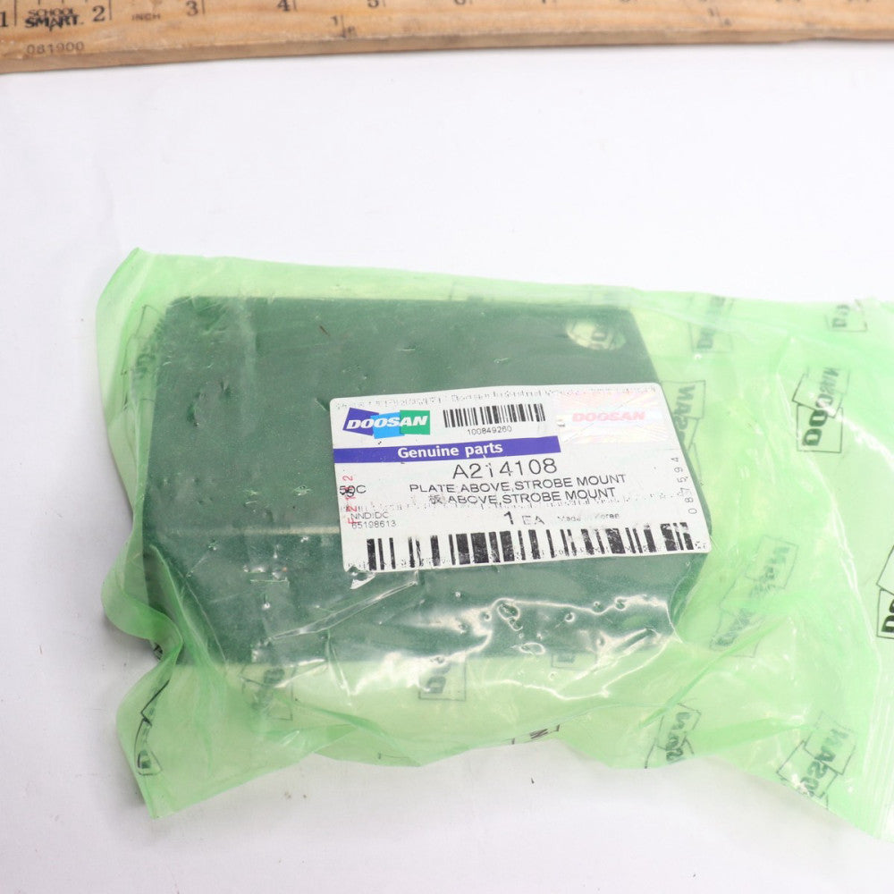 Doosan Plate Above Strobe Mount A214108