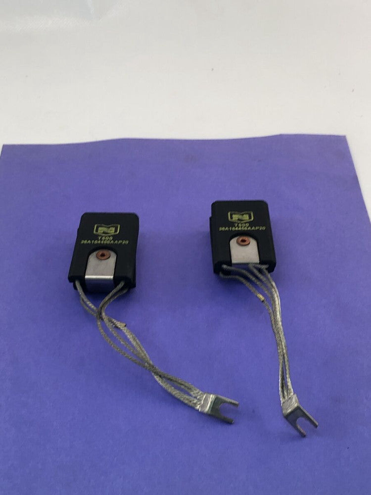 National Carbon Brush  T500    36A164456AAP20  (Lot of 2)