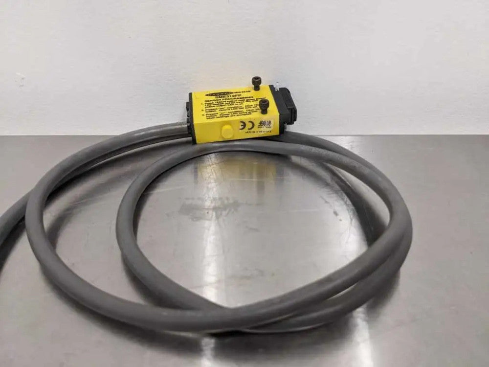 Banner SME312FP Fiber Optic Photoelectric Sensor 10-30, VDC