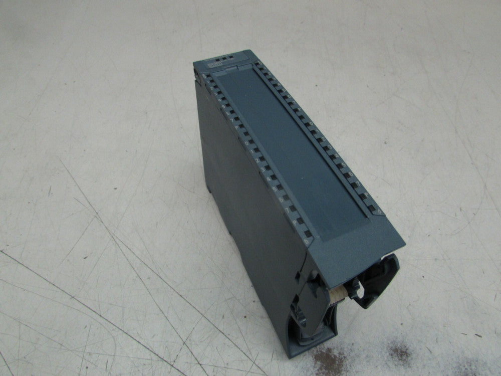 SIEMENS SIPLUS 6AG1522-1BL00-7AB0 DQ32x24VDC/0.5A ST DIGITAL OUTPUT MODULE XLNT 