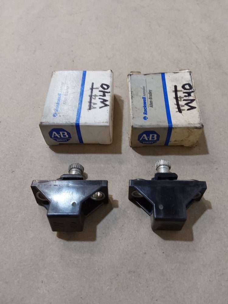 NEW ALLEN-BRADLEY W40 OVERLOAD HEATER (Lot Of 2)