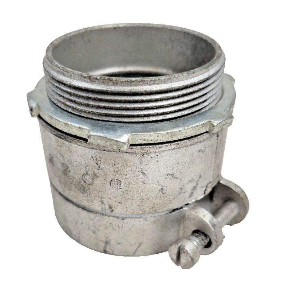 UNBRANDED SQUEEZE CONNECTOR 2" NPT PIPE CONNECTION OAD: 2-3/4" X 3" X 2-1/2"