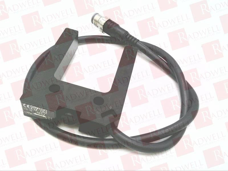 OMRON E3Z-G62-M3J / E3ZG62M3J (BRAND NEW)