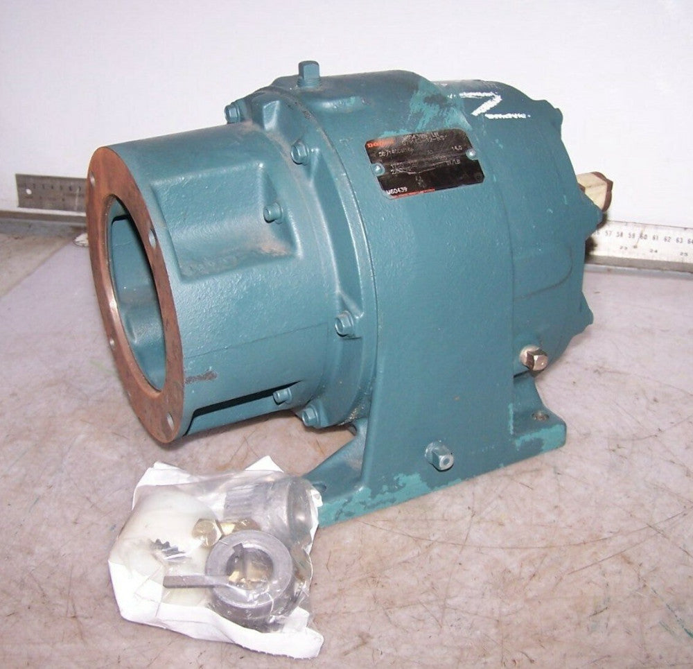 NEW DODGE 14:1 GEAR REDUCER 2.80 HP 1750 RPM 1331 TORQUE 56/140DM16A