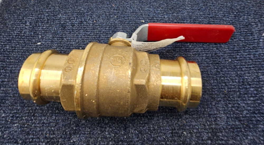 Legend 101-007NL 1-1/2 inch P-201NL LegendPress Forged No Lead Brass Ball Valve