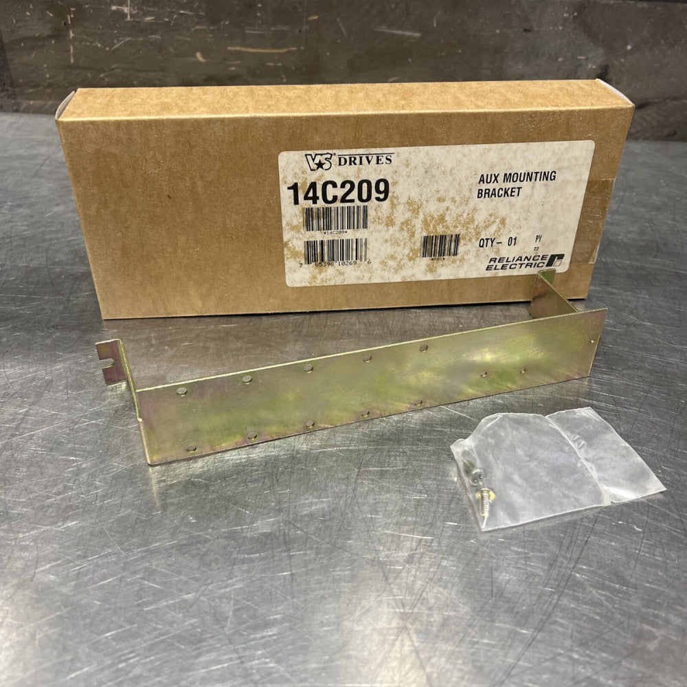 RELIANCE ELECTRIC 14C209 AUXILARY MOUNTING BRACKET Nos Surplus