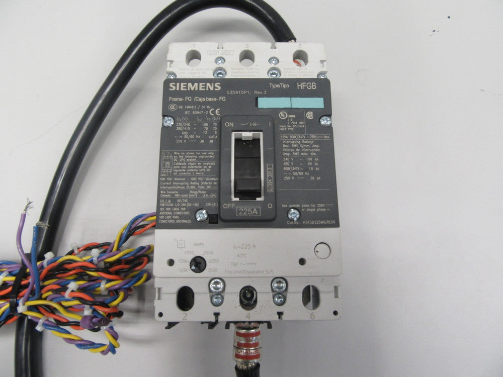 SIEMENS CIRCUIT BREAKER HFK3B225MA2REX6 TYPE HFGB 225A 600Y/347V-250V MAX 3P 1 Y