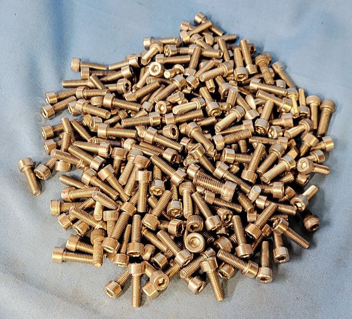 SOCKET HEAD CAP SCREW M5-0.8 X 16MM STAINLESS STEEL (LOT OF 220)