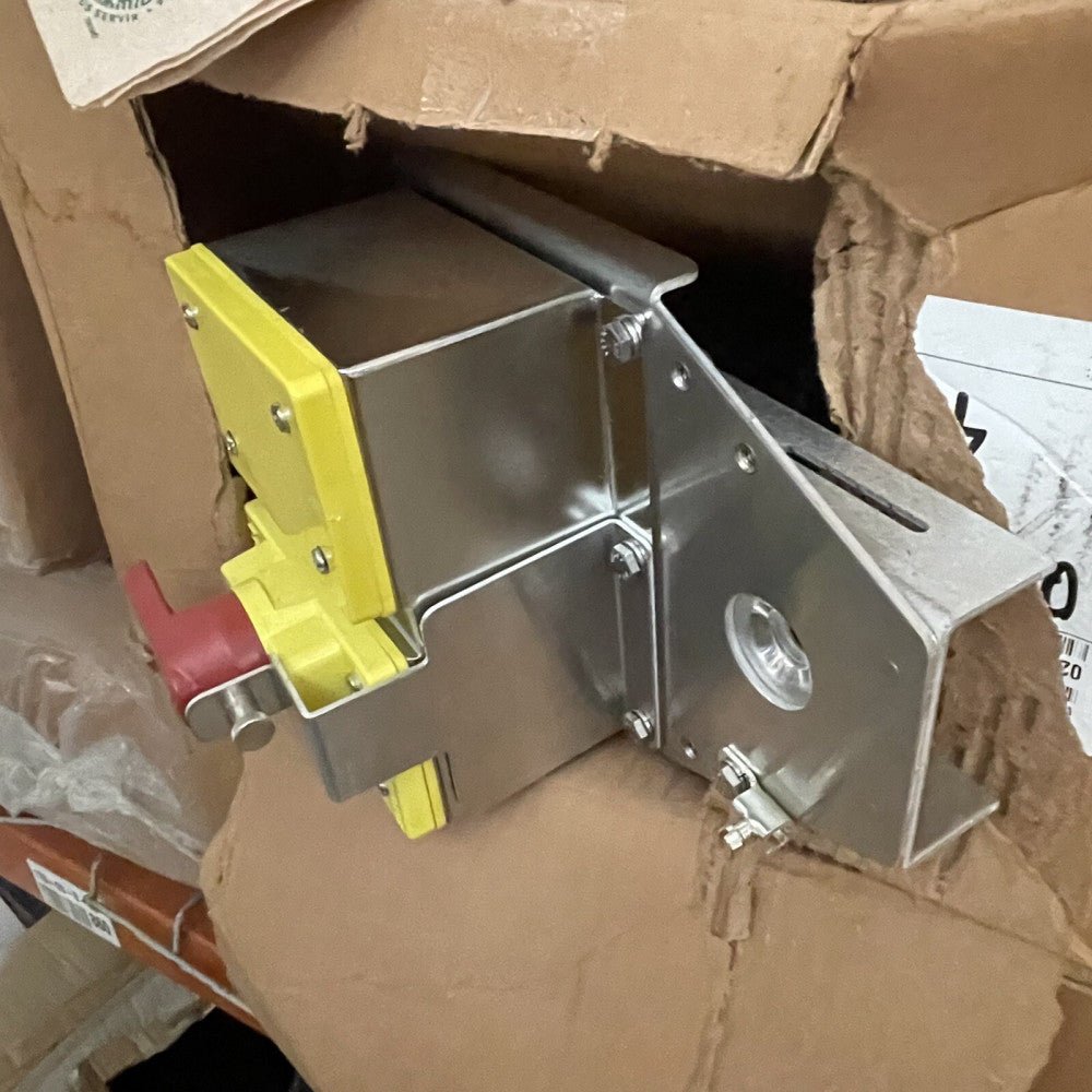 Alpha Technologies Pin & Sleeve Non-Fused Interlock Power Switch 021-111-20-001