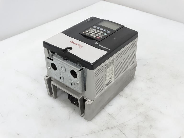 ALLEN BRADLEY 20AD8P0A3AYNNNC0 DRIVE - Used