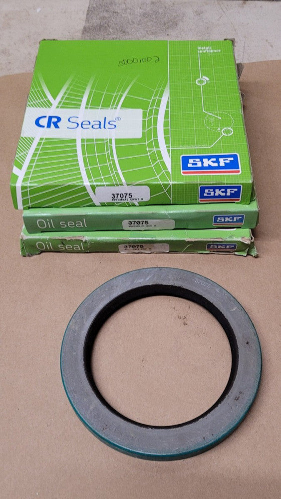 Lot Of 3 SKF 37075 Oil Seals 95x130x12 mm