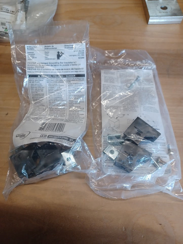 NEW SQUARE D PKGTAB  ground bar Insulator Kit 
