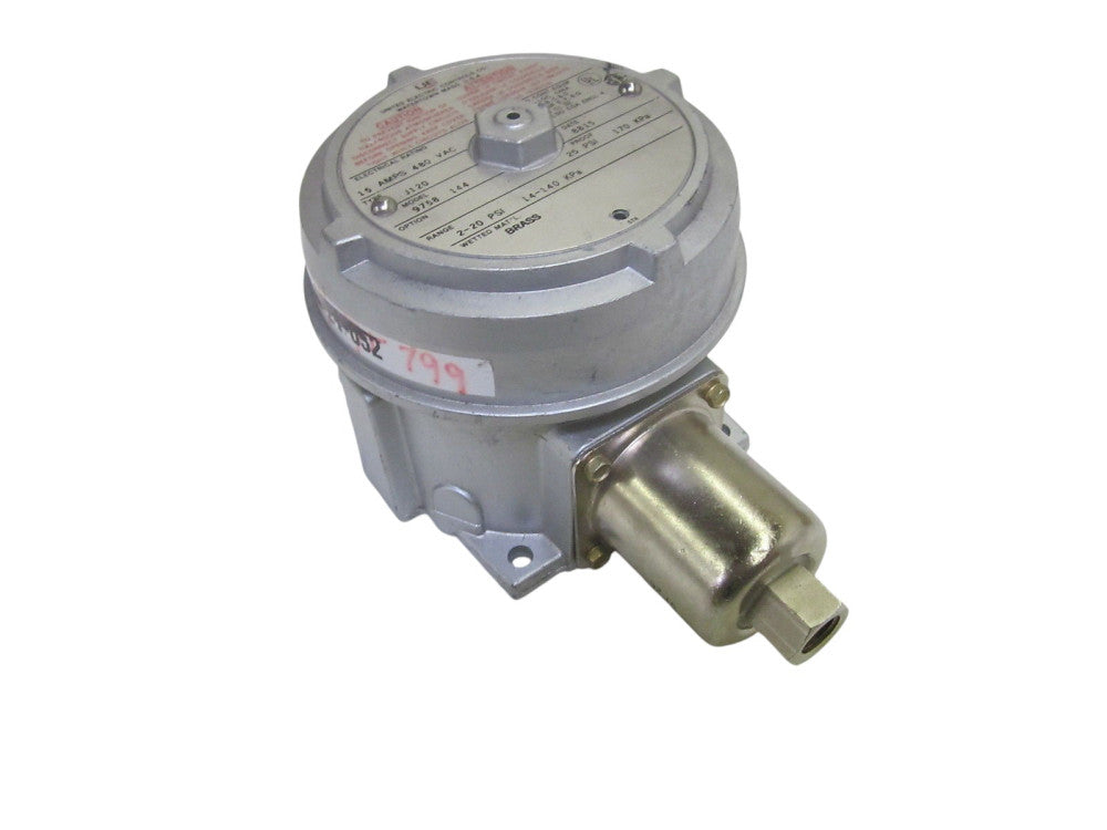 UNITED ELECTRIC J120-9758-144 PRESSURE SWITCH 15AMPS 480VACUNMP