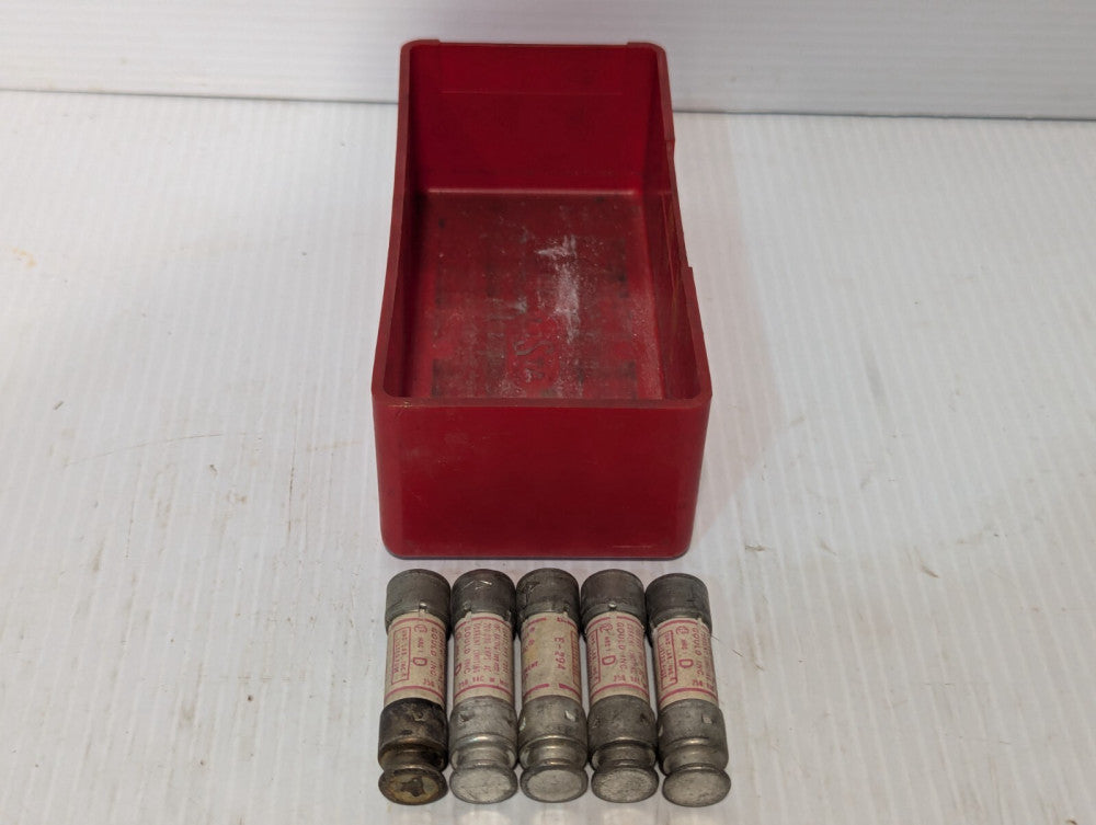 Lot of 5 Gould Shawmut TR1R Time Delay Current-Limiting Fuses, 1A, 250vacvdc