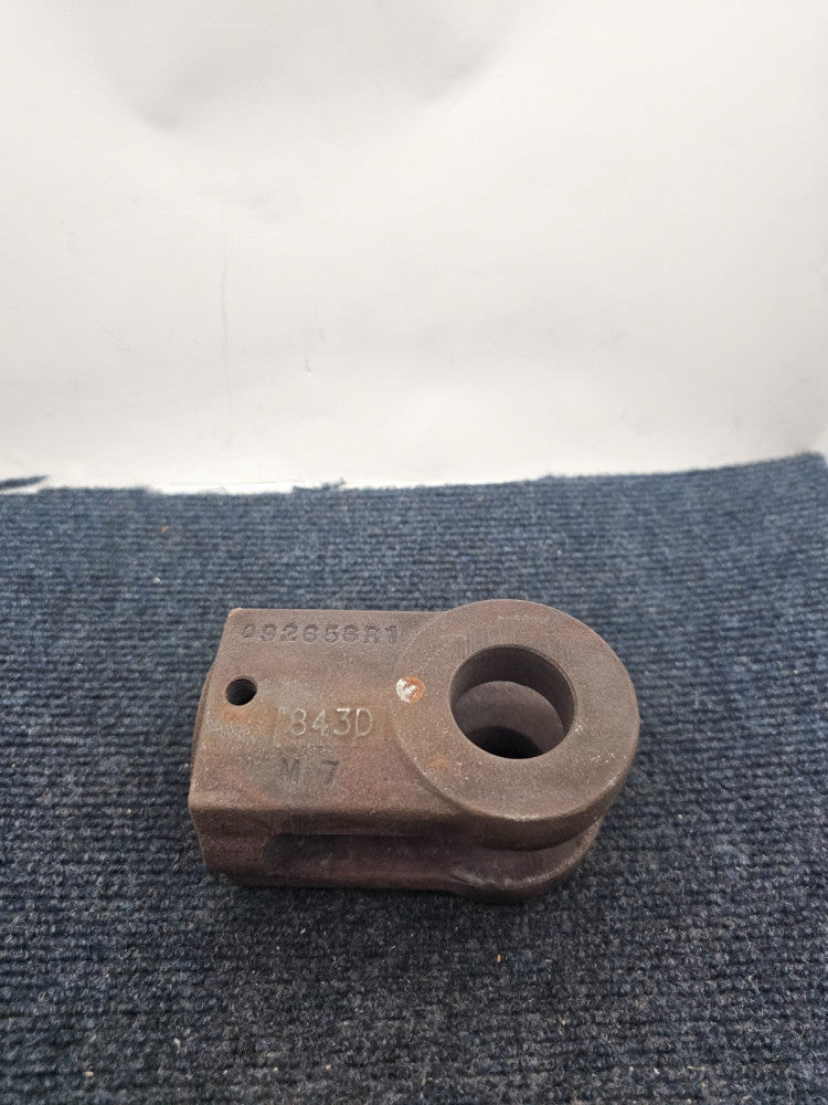 092656R1 843D Rod Clevis with 1" Pin Hole 1-1/2"-12 UNF Rod Size