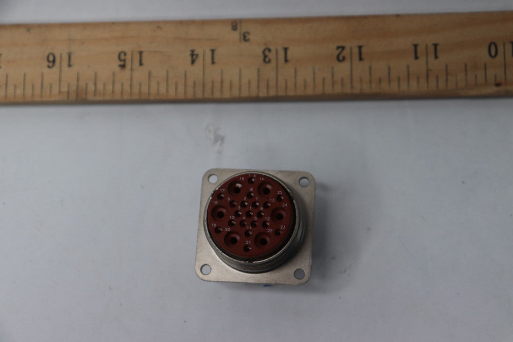 Circular Connector Wall Mount Receptacle Crimp Pin 25 Contacts M83723/72R2025N