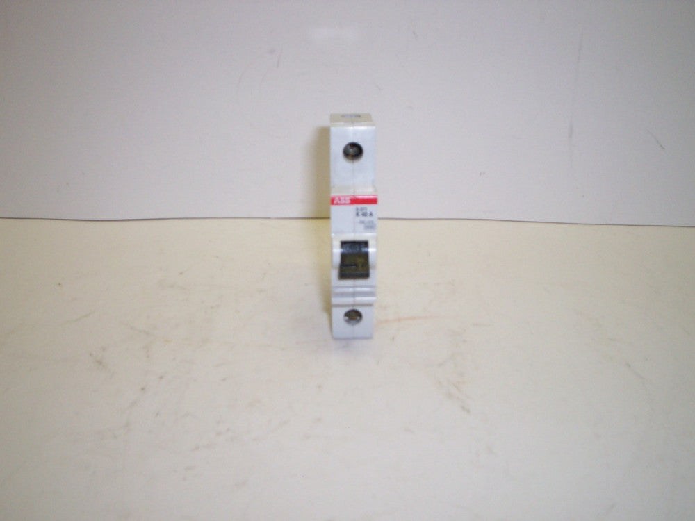 ABB S271-K40A CIRUIT BREAKER 1 POLE 40 AMP 277/480VAC ~240/415