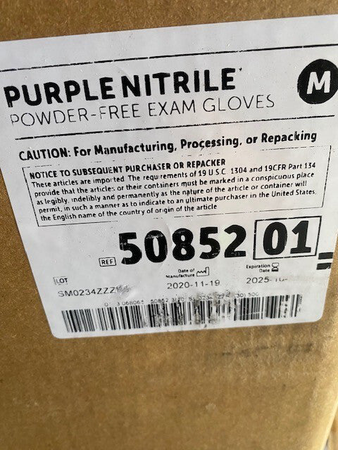 CASE of 500 Medium Halyard Purple Nitrile Exam Gloves 50852 EXP 10/2025
