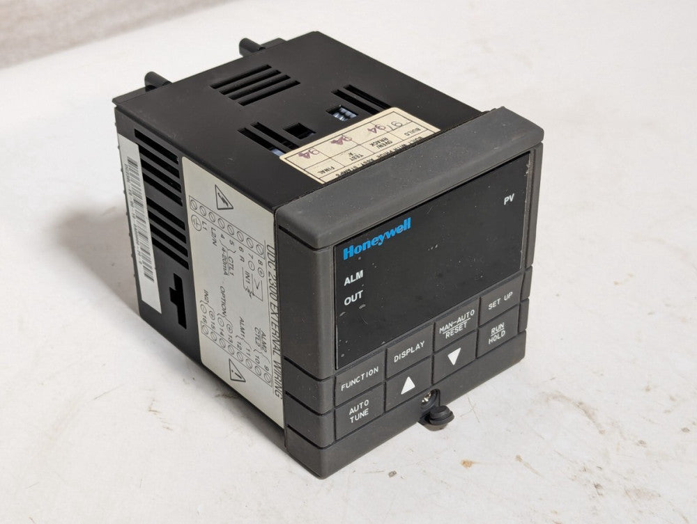 Honeywell DC230L-E0-00-10-0A00000-20-0 Universal Digital Controller