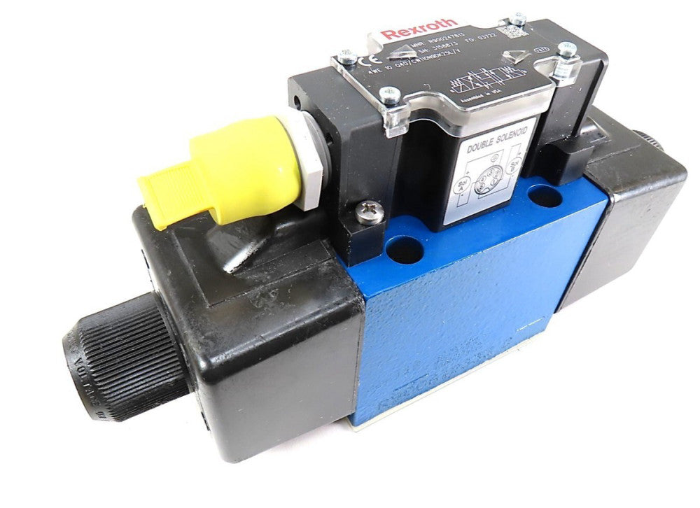 Rexroth  R900247813  4WE 10 Q4X/CW110N9DK25L/V Directional Spool Valve  NEW