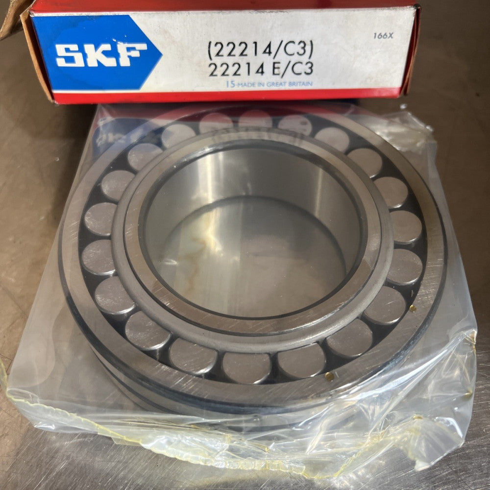 22214-EC3 SKF Spherical Roller Bearing 22214-CCC3/W33 Nos Surplus