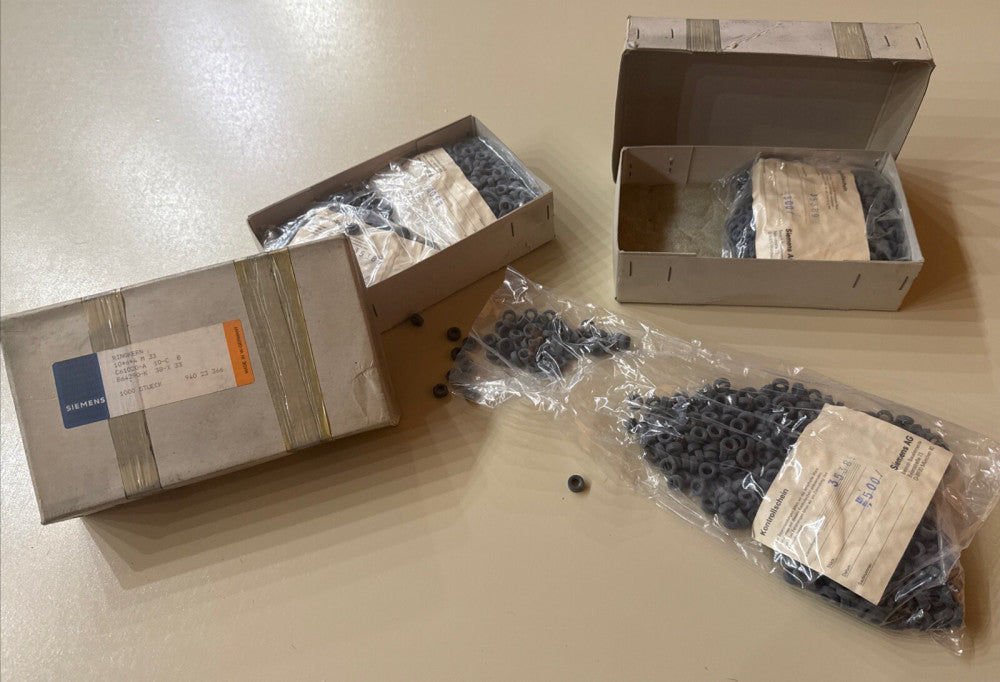 Lot of 2000 Pcs Ferrite rings Siemens RINGKERN B64290-K C61020-A 10-C 8 38-X 33