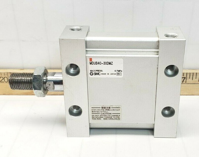 New SMC Compact Plate Pneumatic Cylinder 40 mm X 30 mm 0.7 MPa  MDUB40-30DMZ