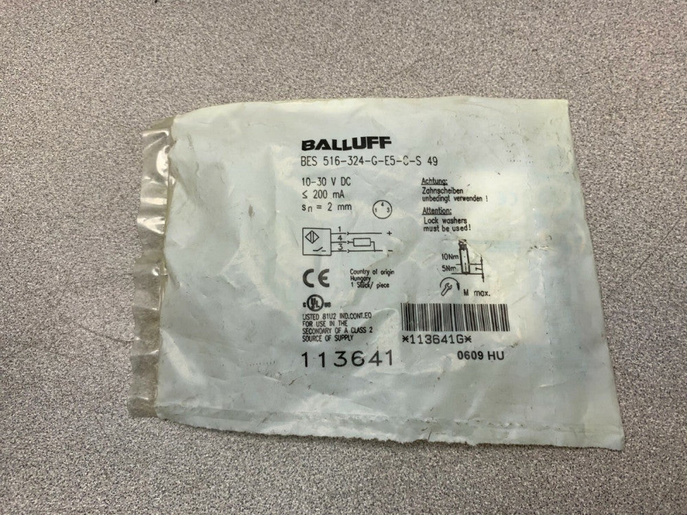 NEW IN PACKAGE BALLUFF SENSOR BES 516-324-G-E5-C-S 49