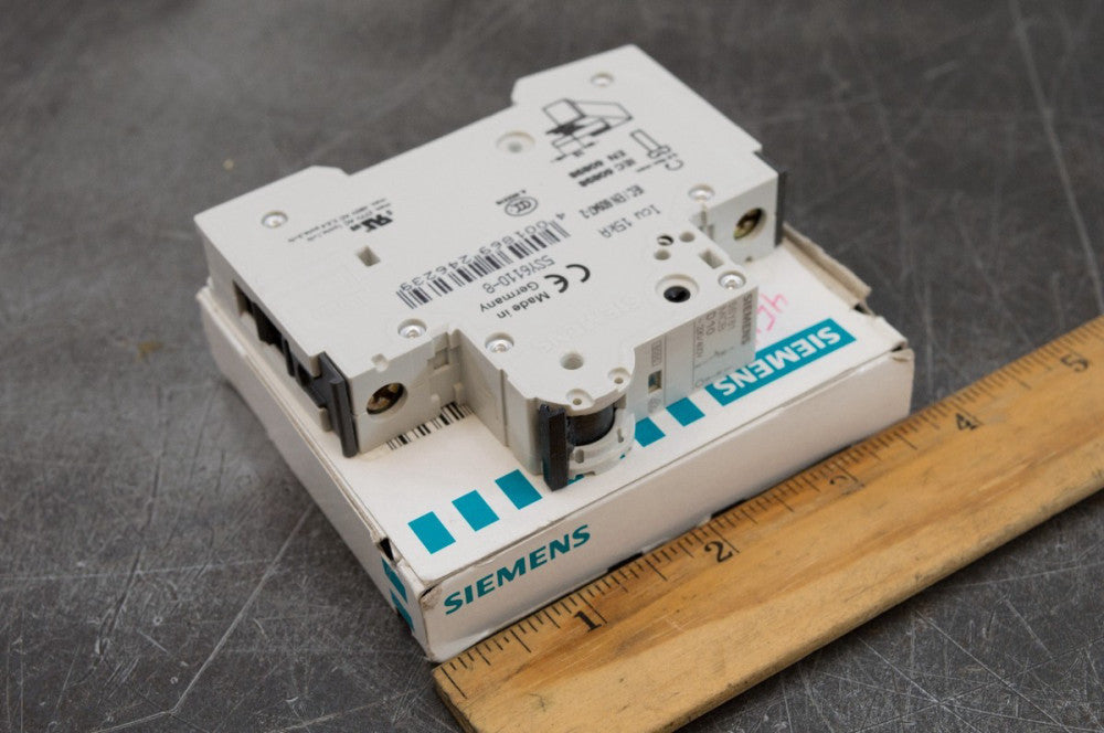 Lot of Two (2) Siemens 5SY6110-8 1P Miniature Circuit Breaker 10A 230/400 VAC
