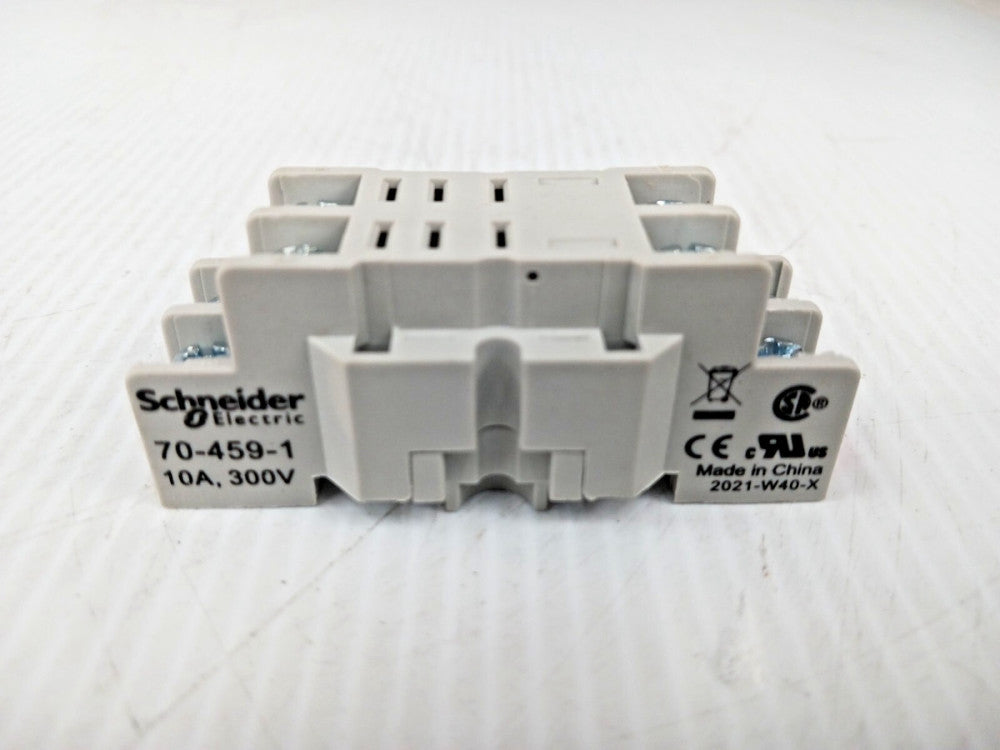 NEW SCHNEIDER ELECTRIC 10 AMP RELAY SOCKET 300 VAC 8 PIN 70-459-1