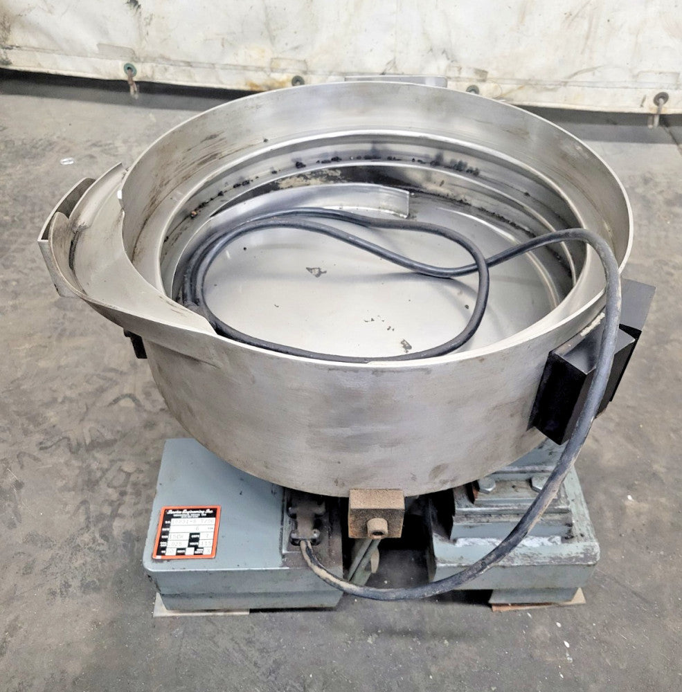 SERVICE ENGINEERING INC. VIBRATORY BOWL FEEDER 15" BOWL DIA. SERIAL NO. 19831-B