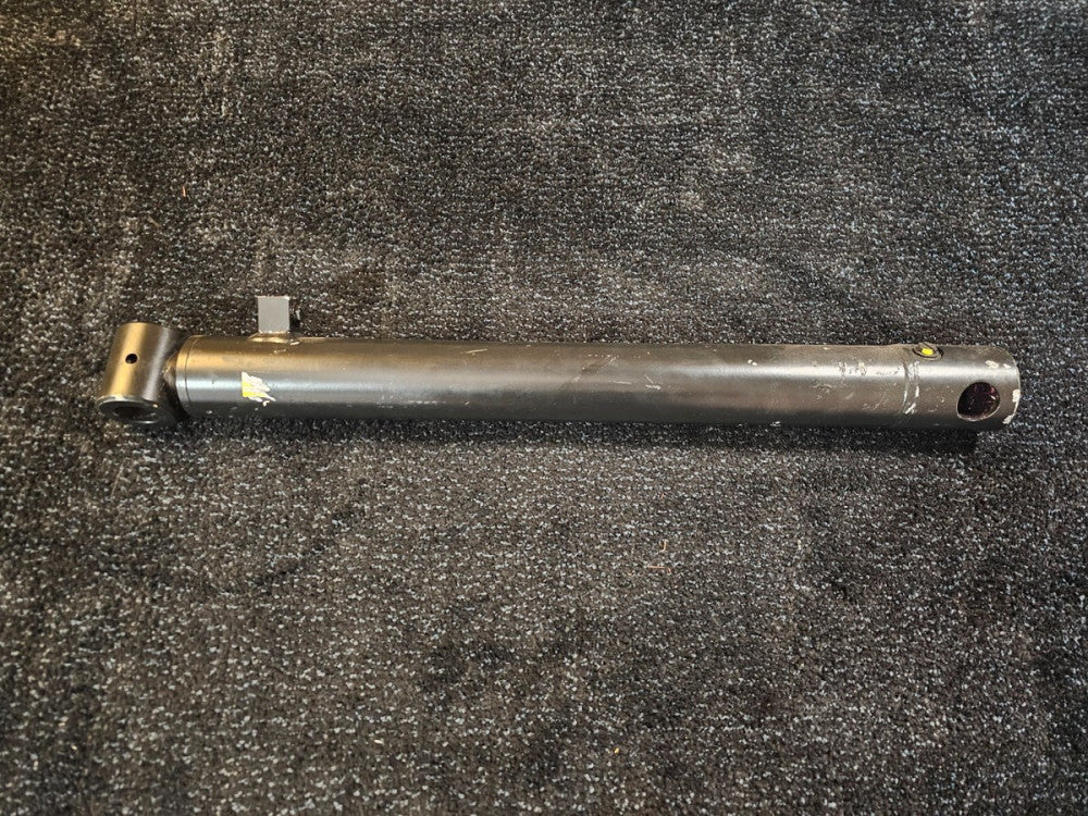 Hydraulic Welded Cylinder 1.51" Rod x 2.63" OD x 27-3/4" Retracted Length
