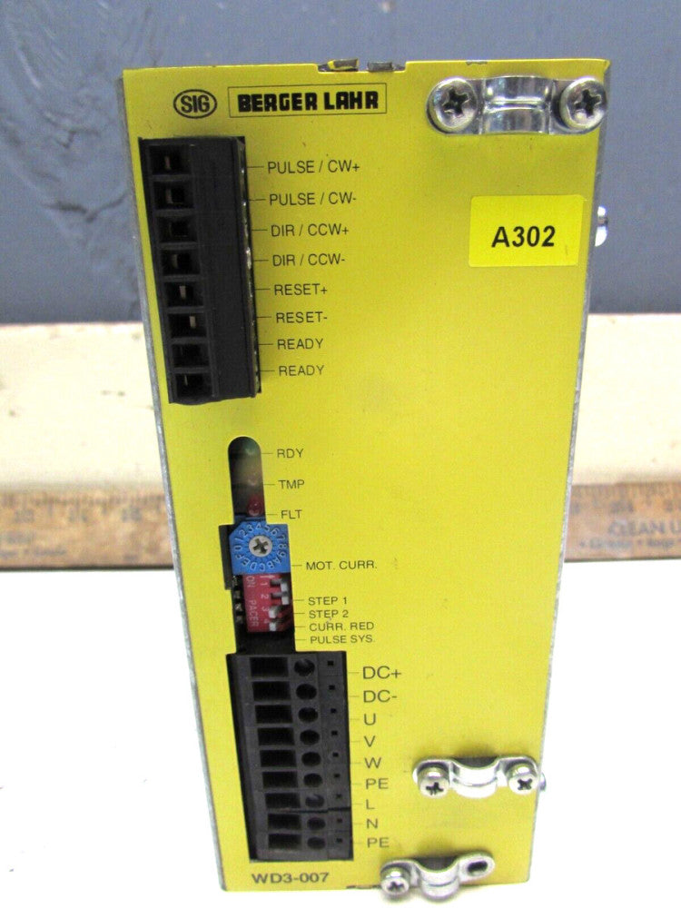 BERGER LAHR WD3-007.0501 ,STEPPER MOTOR , 230V/ 2.5 A ,GOOD TAKEOUT! MAKE OFFER!