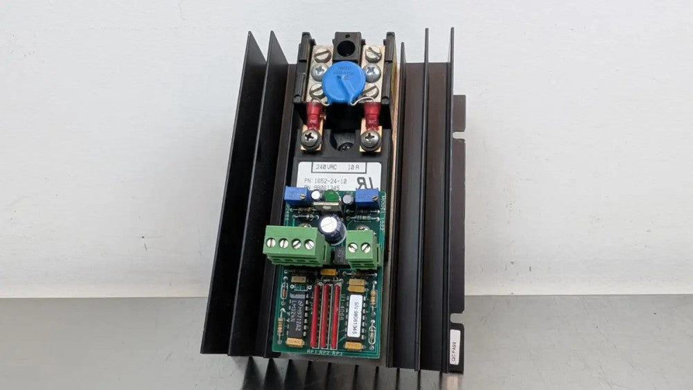 Control Concepts 1022-24-10-0/5V SCR Power Controller 1652-24-10 240VAC 10A