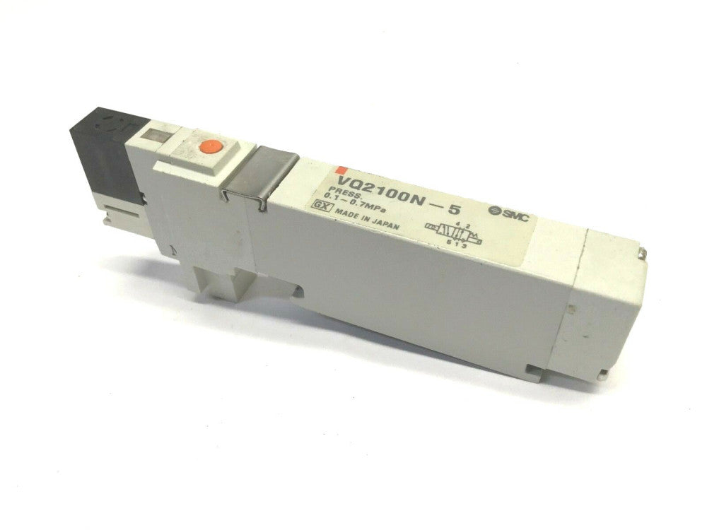 SMC VQ2100N-5 Pneumatic Solenoid Valve 5 Port DC24V 1W