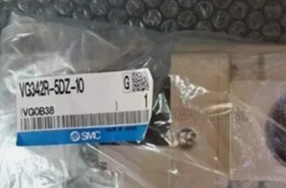 One Brand New SMC VG342R-5DZ-10 Solenoid Valve