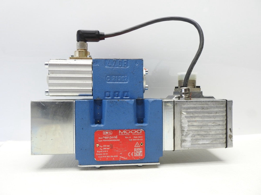 MOOG D681Z4195 Proportional Servo Flow Valve D633-7407 TYPE: P80HXZM6VEA2HC -NEW