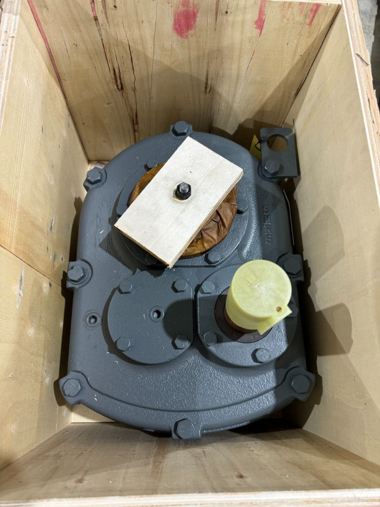 FACTORY NEW CLEVELAND GEAR SIZE 5 SMR5-25 REDUCER 25:1 RATIO CGSM5-25 & BACKSTOP
