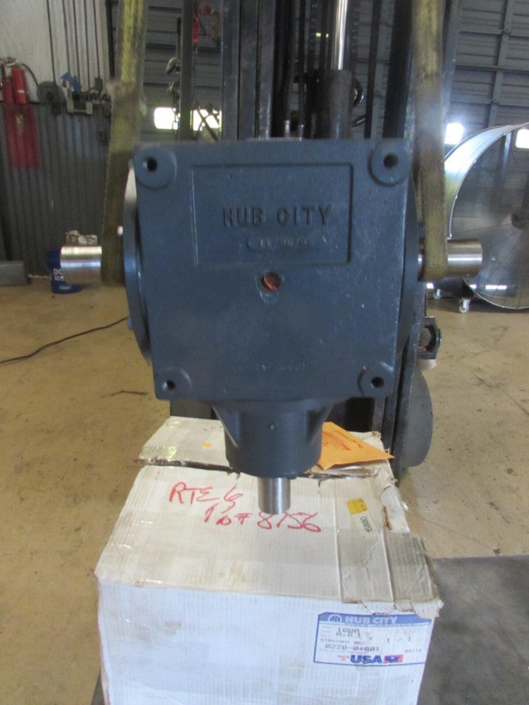 HUB CITY 0220-0461-100, GEARBOX , MODEL-100, RATIO-1:1 , STYLE-0212, SHAFT-1.75"