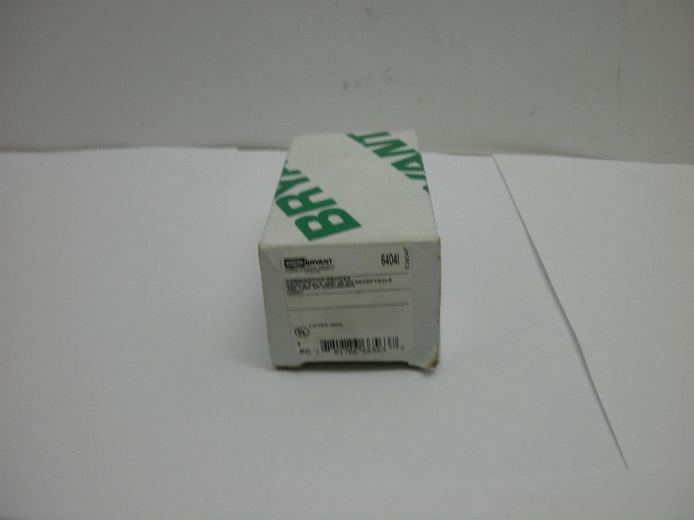 BRYANT 6404I COMBO DEVICE SINGLE POLE & 2P 3W RECEPTACLE 15A 120V AC IVORY NIB