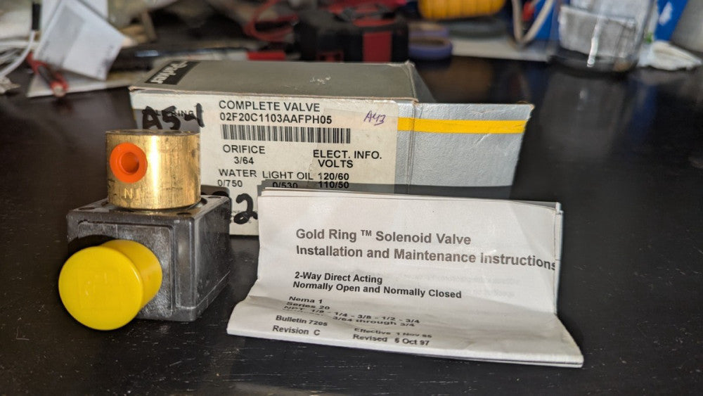 (1) Parker Gold Ring Solenoid Valve 02F20C1103AAFPH05 110120VAC NIB